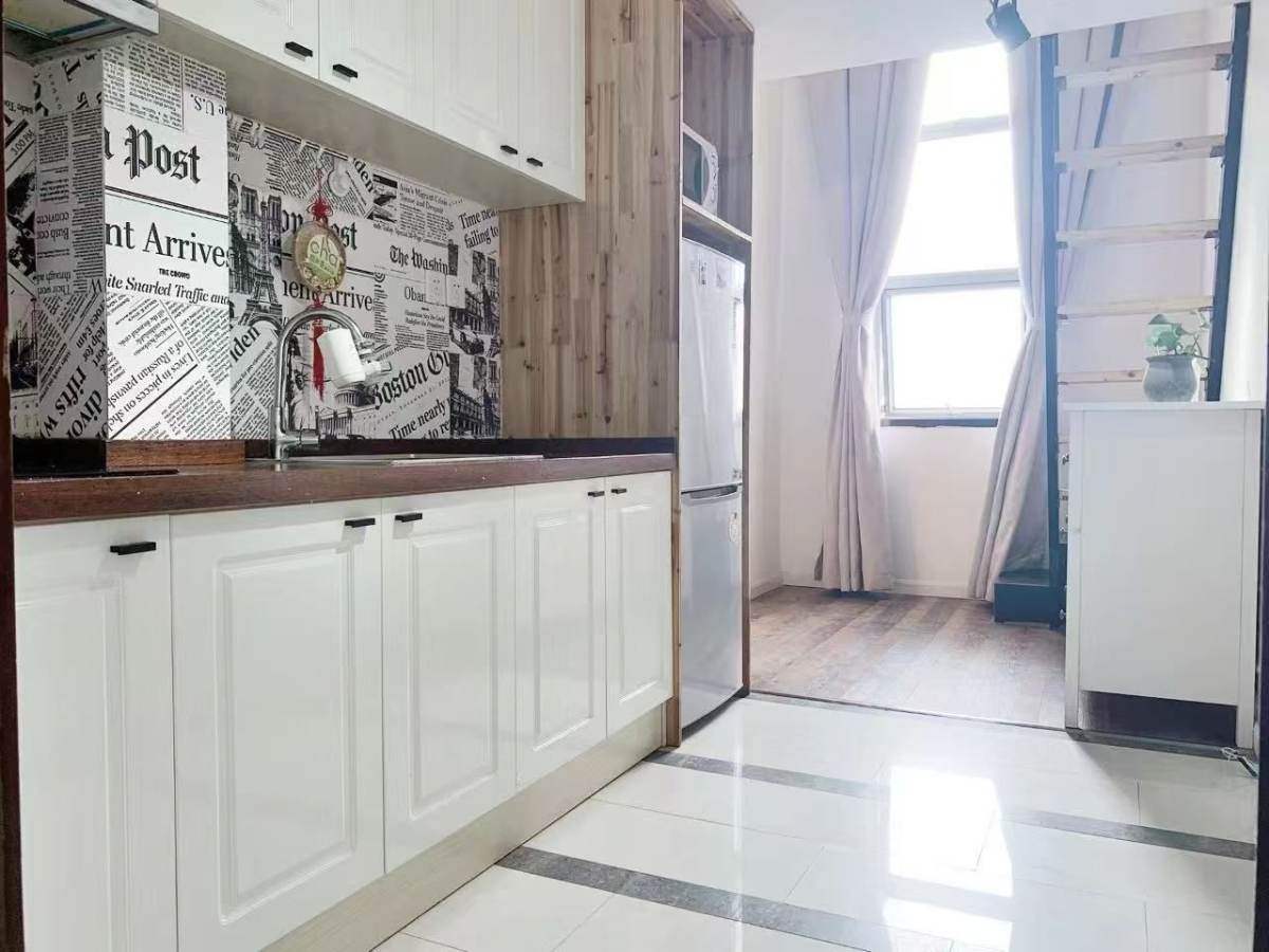 Housing image — Kitchen