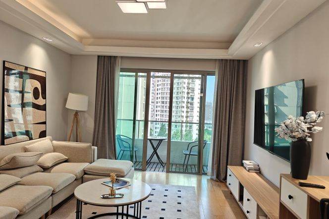 2BR Apartment at 8 Park Avenue (L7)