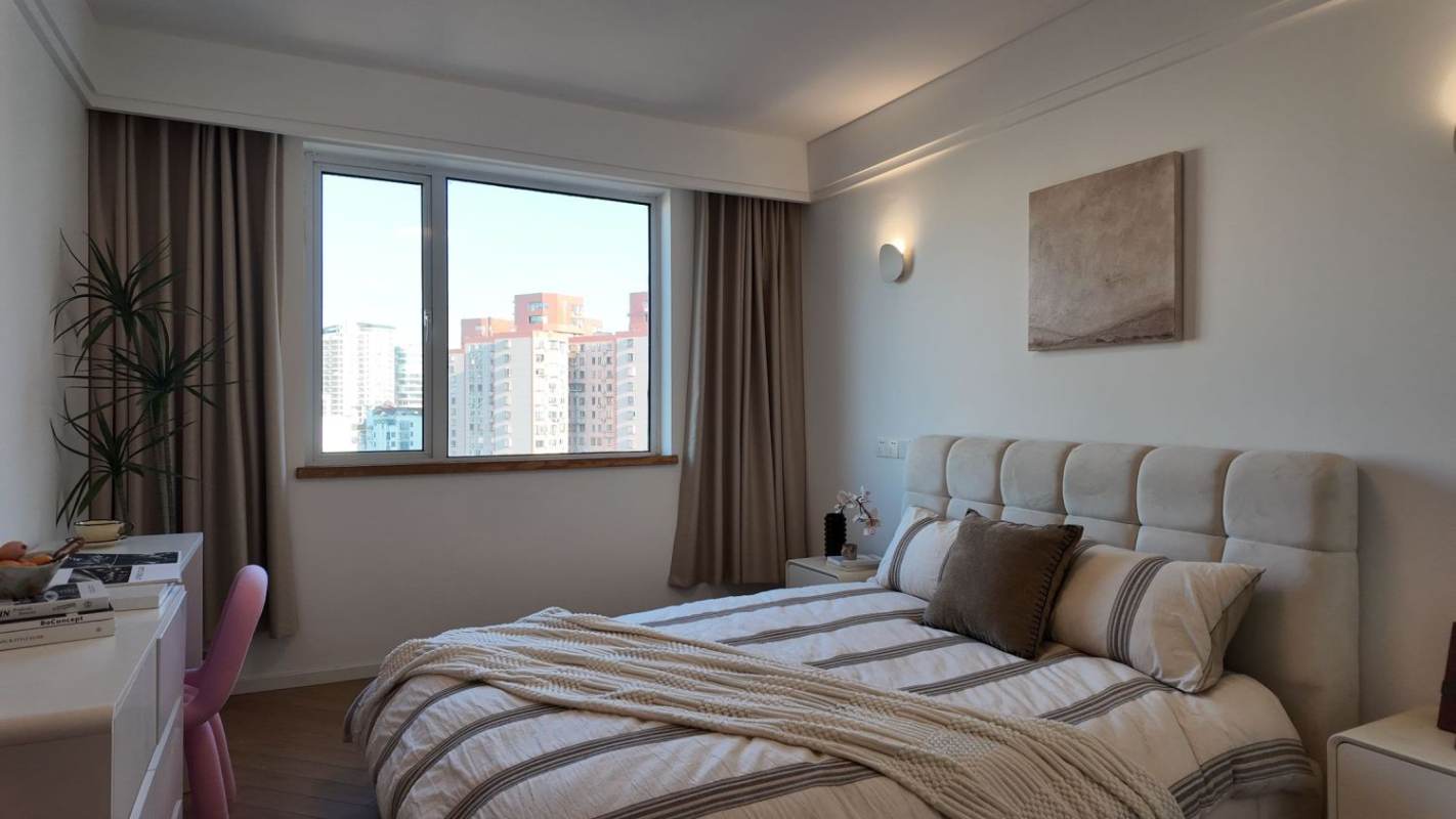Housing image — Bedroom