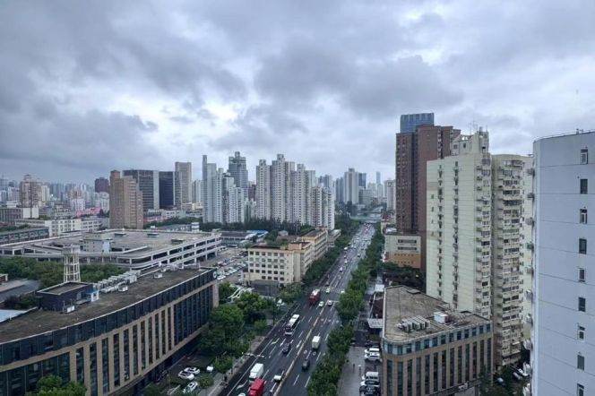 Spacious 1BR Apartment near Fengqiao Rd Metro (L11/L14)