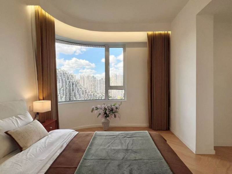 Housing image — Bedroom
