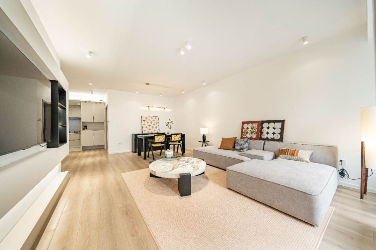 Housing image — Living Room