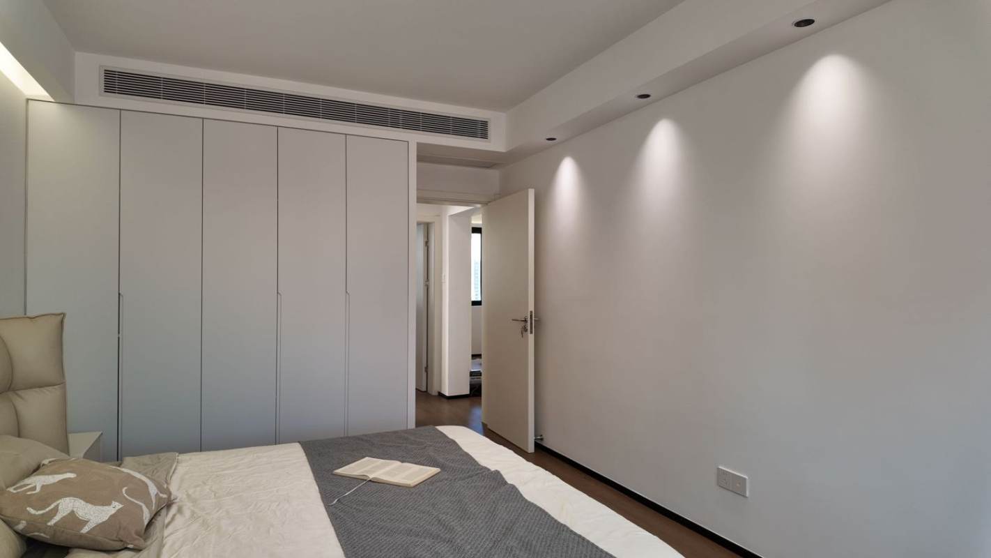 Housing image — Bedroom