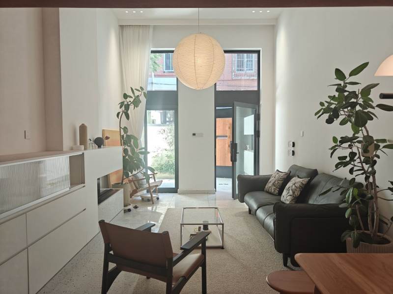 Housing image — Living Room