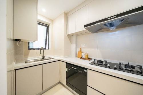 Housing image — Kitchen