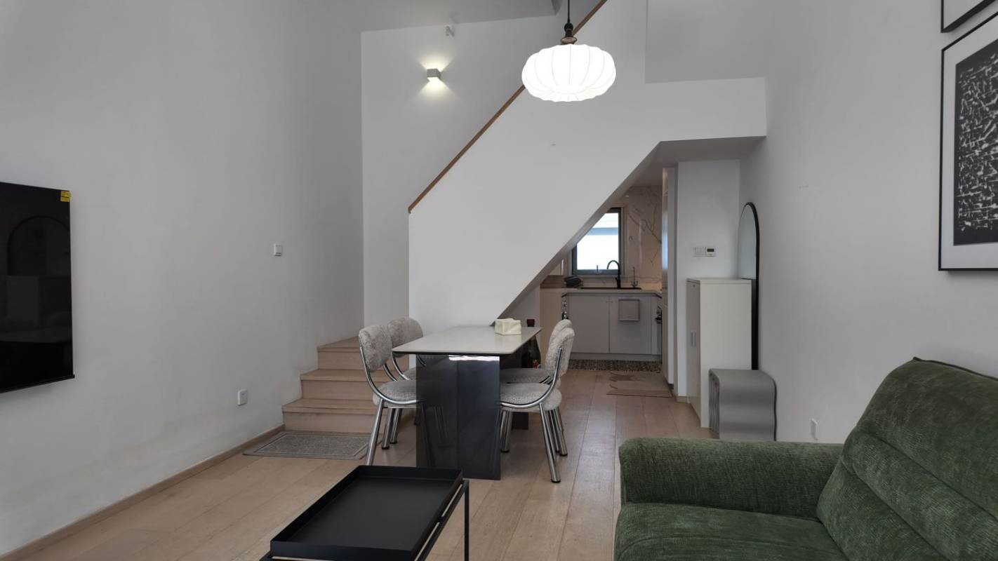 Housing image — Living Room