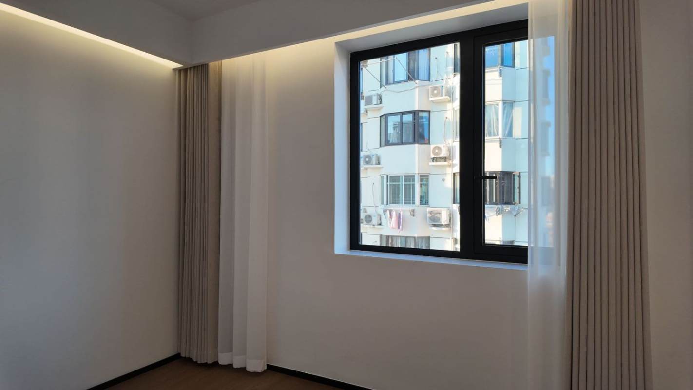 Housing image — Bedroom