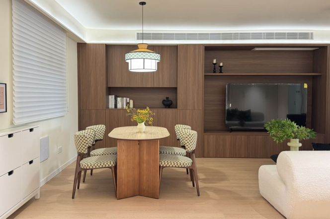 2BR Apartment in Jing'an