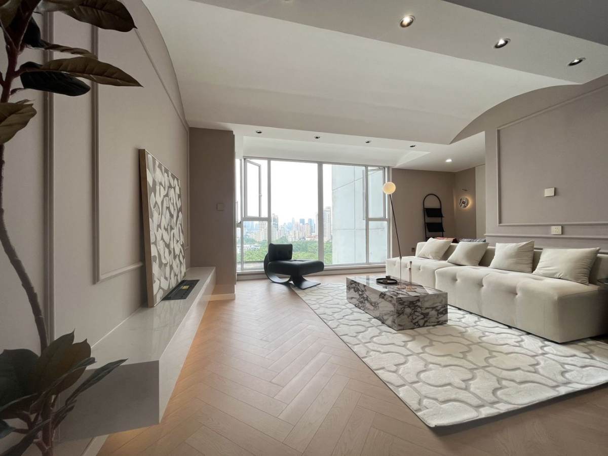 Housing image — Living Room