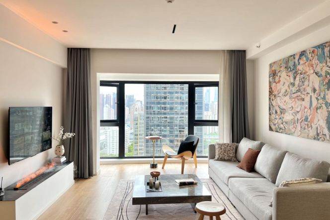High-Floor Spacious 2BR Apartment near Hanzhong Rd Metro with Floor-to-Ceiling Windows (L1/L3/L4/L12/L13)