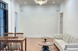 2BR Lane House near Lyceum Theatre with Terrace (L1/L10/L12/L13)