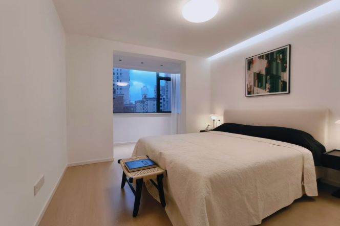 2BR Apartment near Xujiahui Metro (L4)
