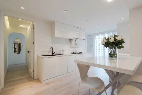 Housing image — Dining Area