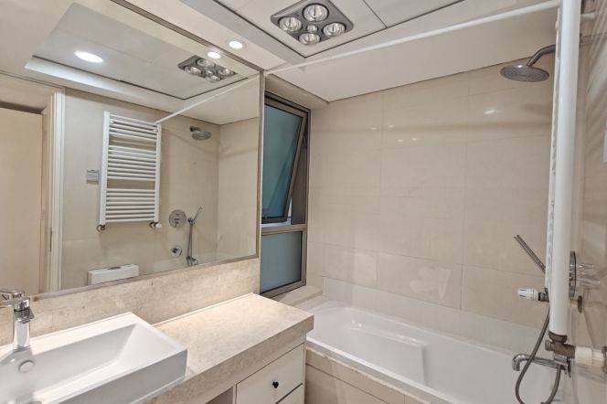 2BR Apartment at 8 Park Avenue (L7)