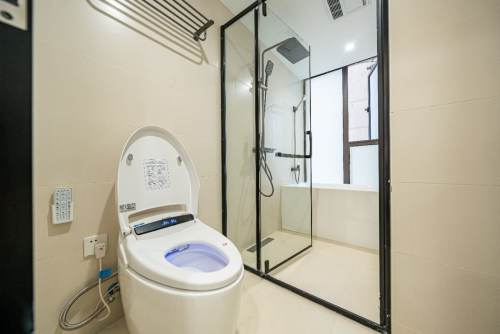 Housing image — Bathroom