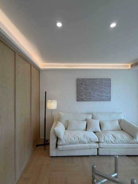 Housing image — Living Room