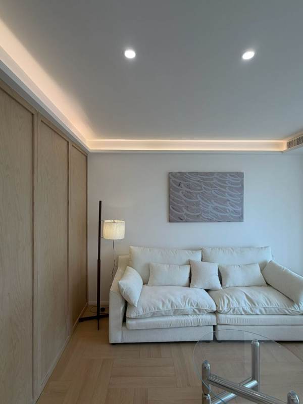 Housing image — Living Room