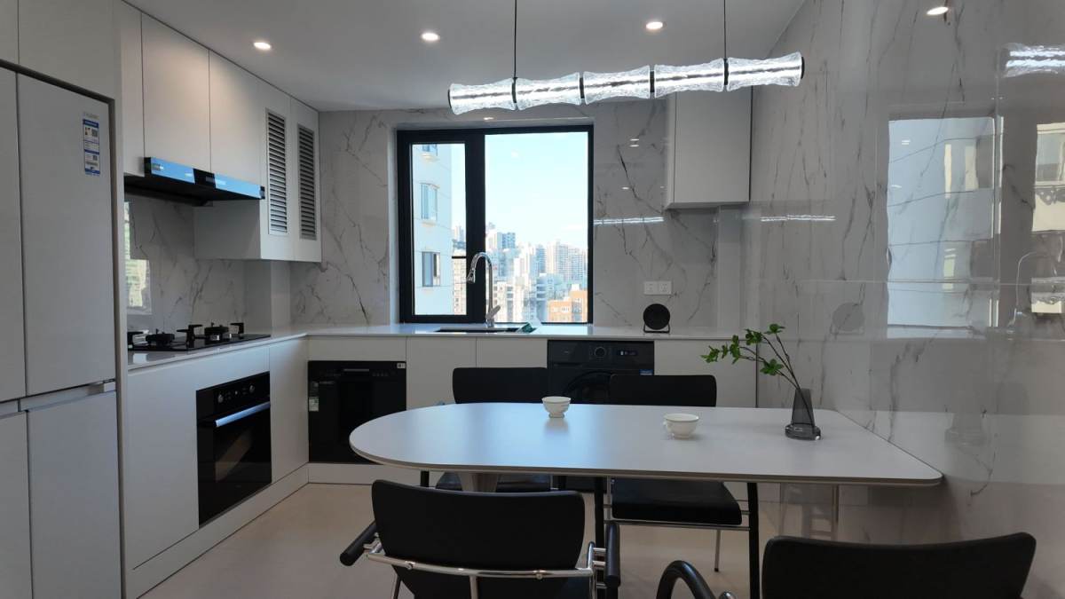 Housing image — Dining Area