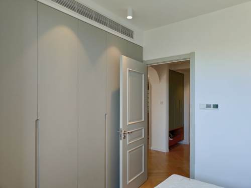 Housing image — Bedroom
