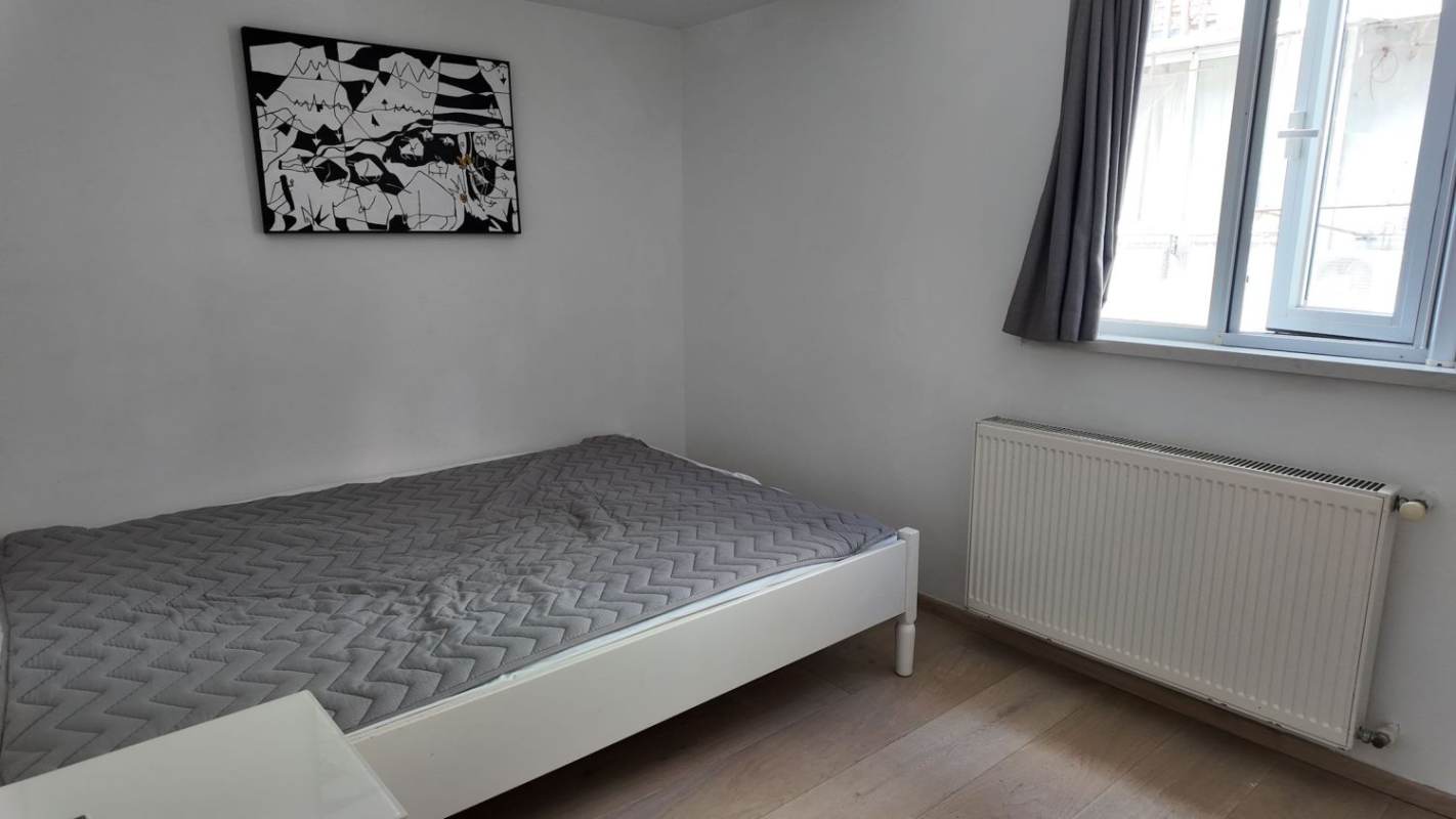 Housing image — Bedroom