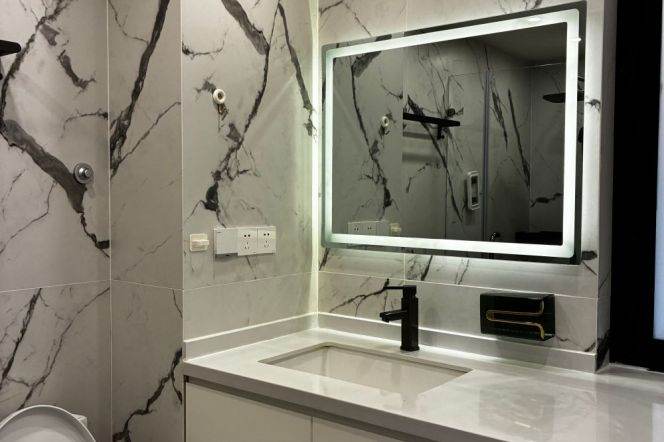 Spacious 2BR Apartment in Gubei (L2/L15)