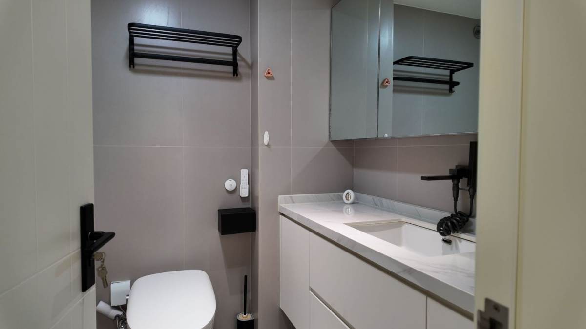 Housing image — Bathroom