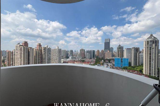 High-Floor Spacious 2BR Apartment in Old Xuhui (L10/L11)