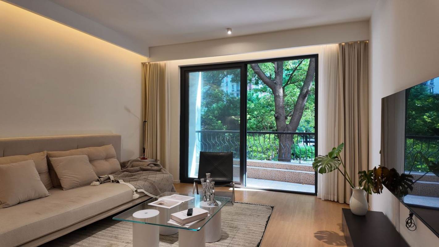Housing image — Living Room