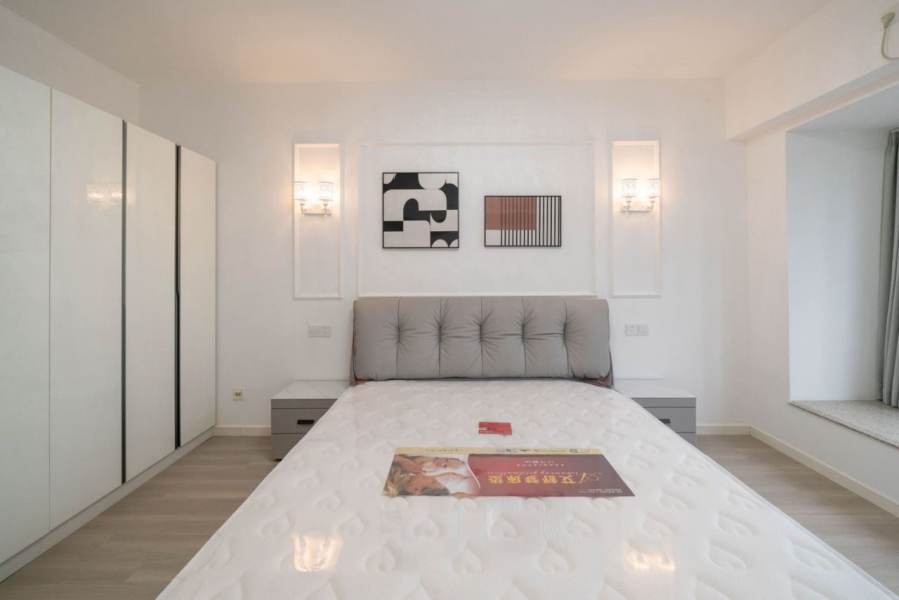 Housing image — Bedroom