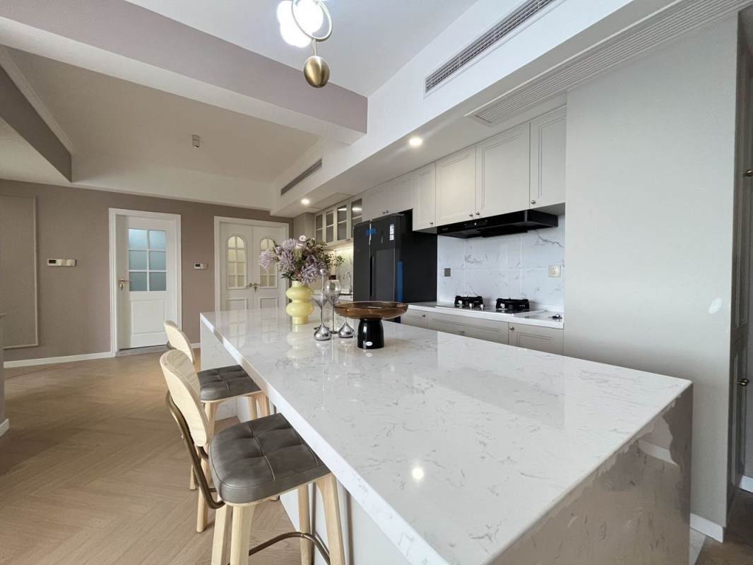 Housing image — Dining Area