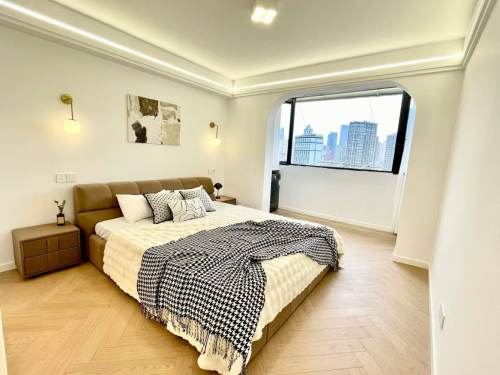 Housing image — Bedroom