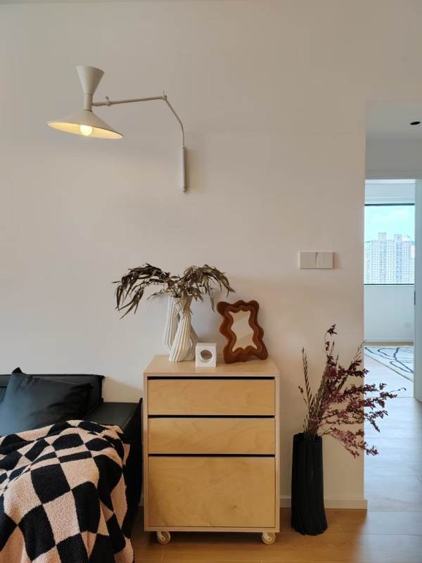 Housing image — Living Room