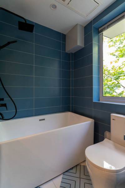 Housing image — Bathroom