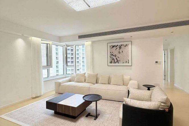 3BR Apartment near Shangcheng Rd Metro (L2/L9)