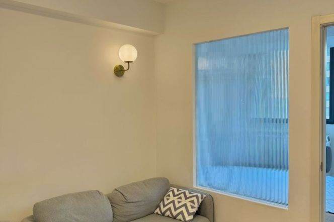 1BR Apartment in Xujiahui (L1/L9/L11)
