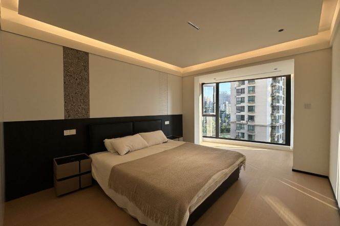 3BR Apartment at Brilliant City with River View (L3/L4)
