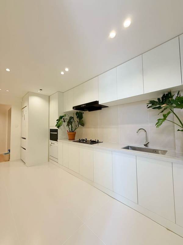 Housing image — Kitchen