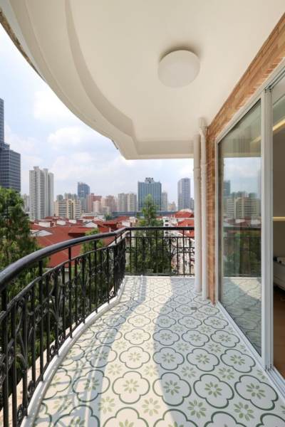 Housing image — Balcony