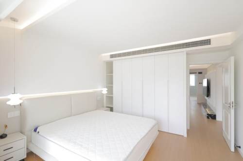 Housing image — Bedroom