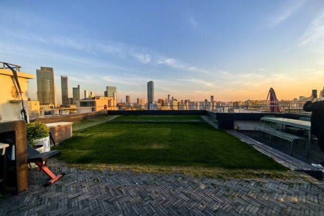 High-Floor 4BR Apartment at One Park Avenue