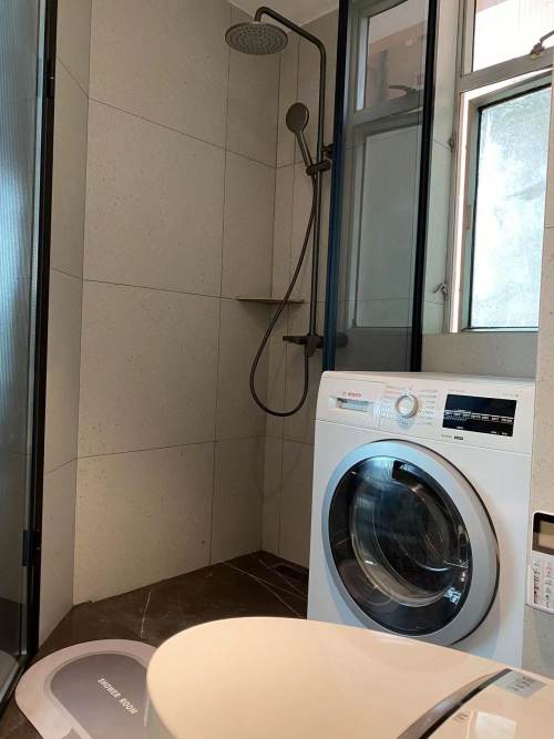 Housing image — Bathroom