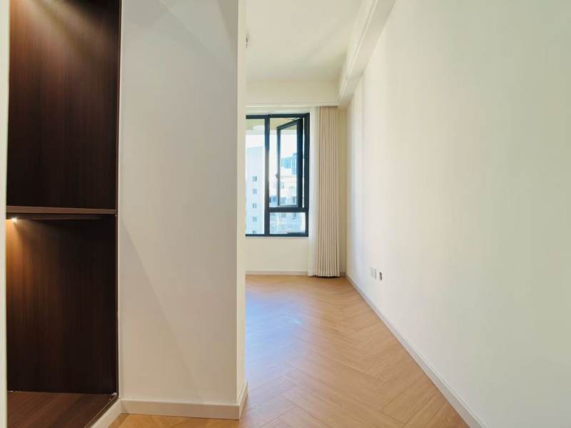 Housing image — Bedroom
