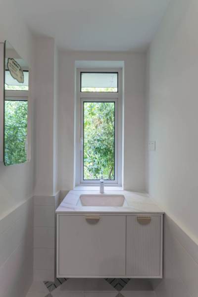 Housing image — Bathroom