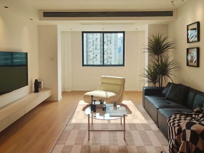 Housing image — Living Room