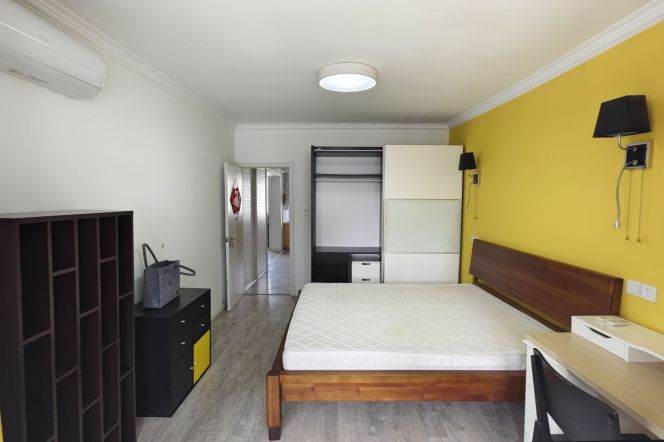 2BR Apartment near West Bund (L11)