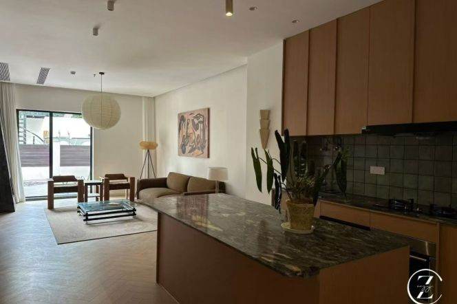 Spacious 1BR Heritage Apartment near Nanjing Xi Lu with Terrace (L2/L12/L13)