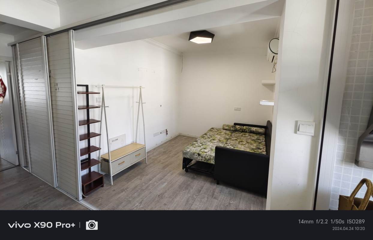 Housing image — Living Room
