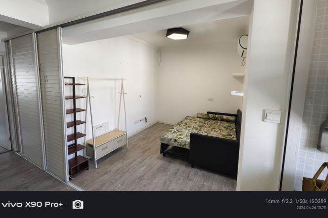 2BR Apartment near West Bund (L11)