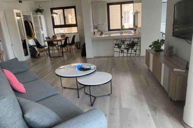 2BR Apartment near Changping Rd Metro (L7)