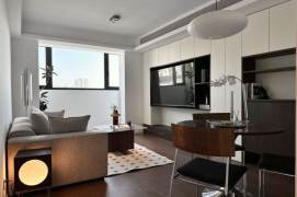 Spacious 1BR Apartment near East China Normal University Zhongshan Bei Lu Campus